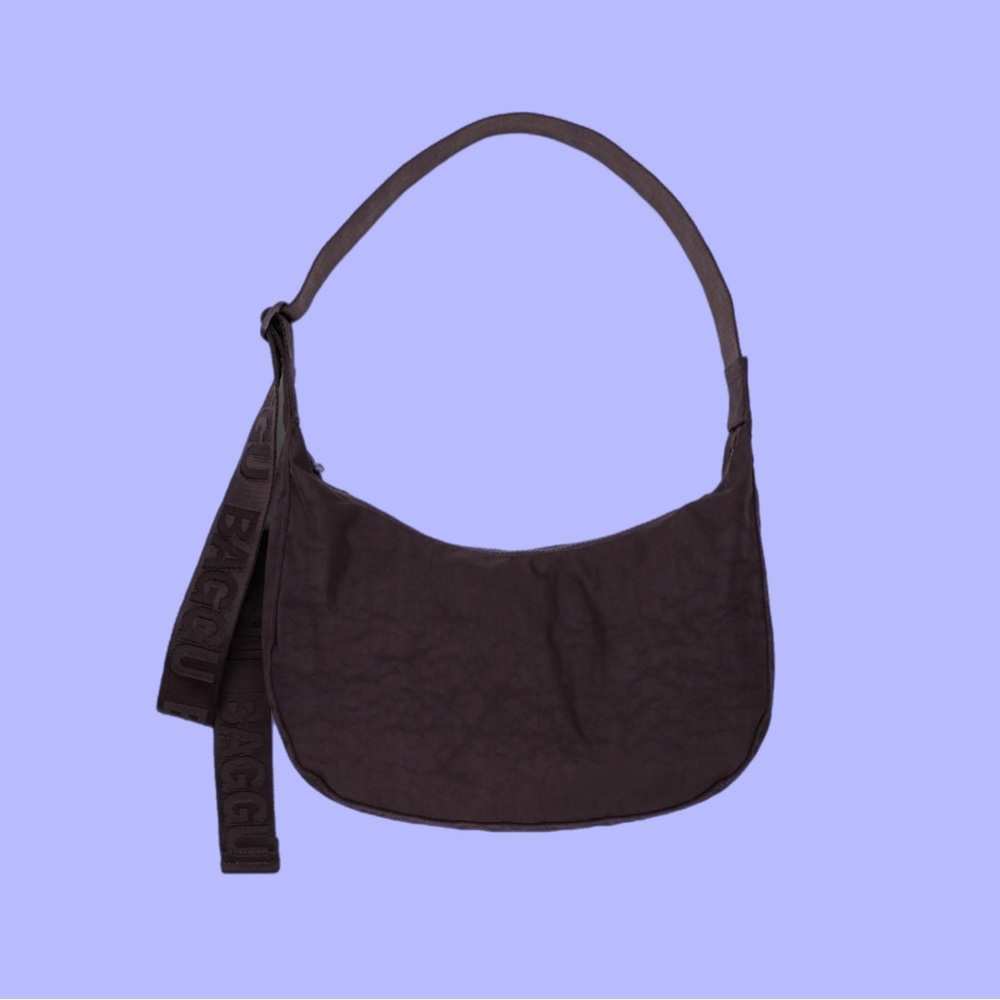 NWOT Baggu Chocolate Plum Medium Crescent  Bag 🌙